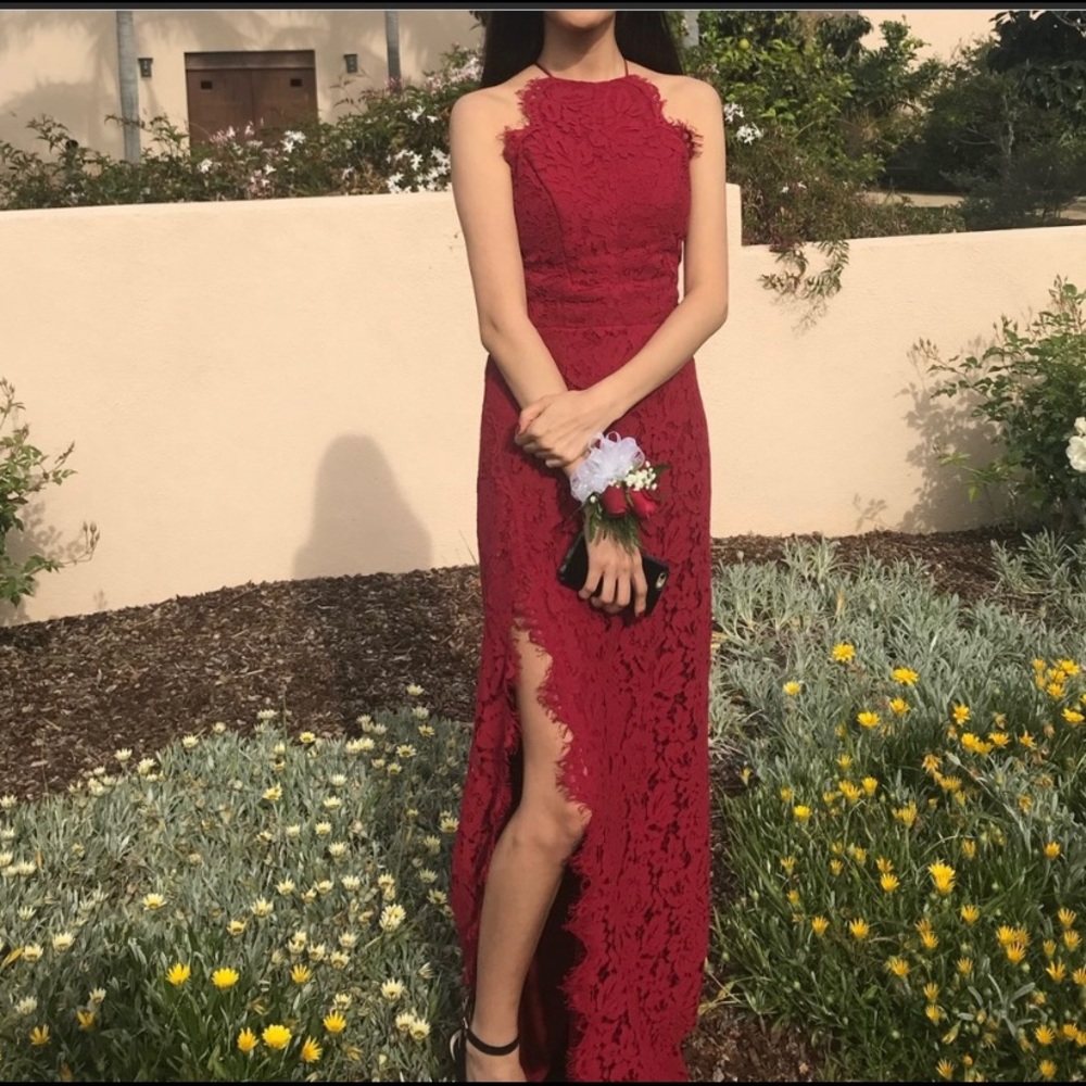 Halter fame and partners dress